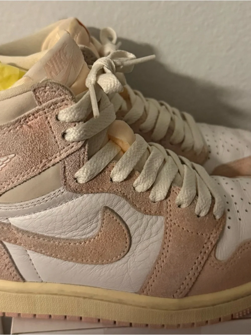 Nike Women's High Top Sneakers Pink White - Picture 2 of 4